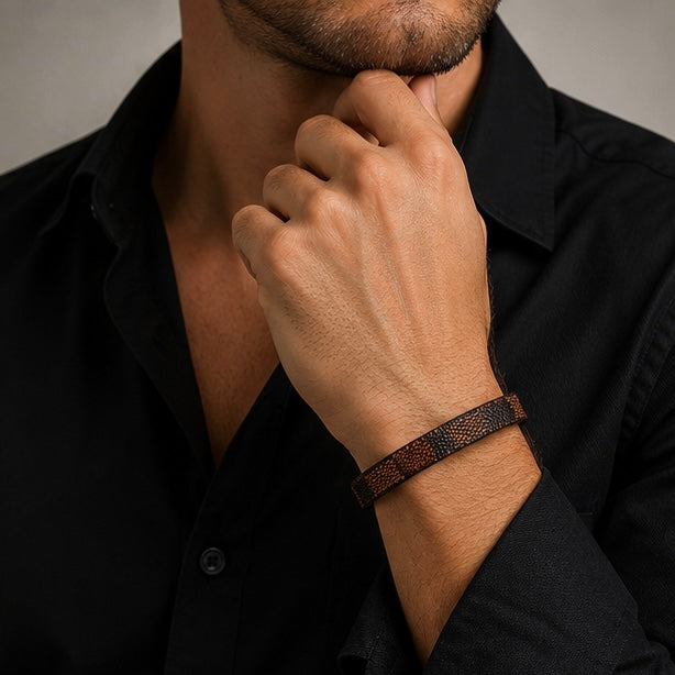 Professional Simple look Bracelet for Formals and Casuals
