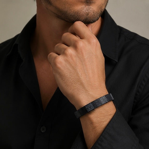 Professional Simple look Bracelet for Formals and Casuals