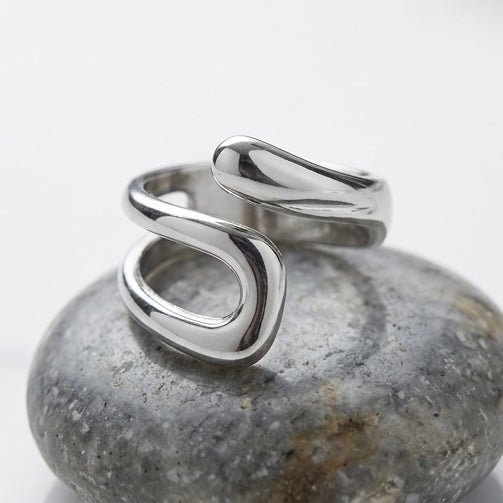 Adjustable Stainless Steel Women Rings Silver Plated 18k Anti Tarnishing (Free Size)