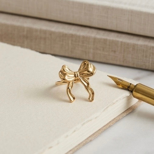Adjustable Stainless Steel Women Rings Gold Plated 18k Anti Tarnishing (Free Size)