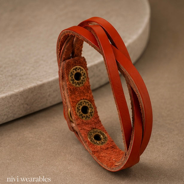 Crossing Band Design Leather Bracelet