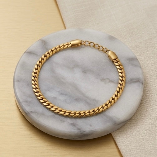 Stainless Steel Fade Resistant - Waterproof 18k Gold Plated Women Bracelet (Free Size)