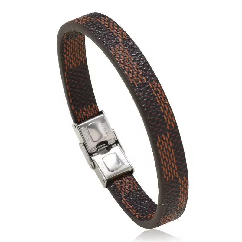 Professional Simple look Bracelet for Formals and Casuals