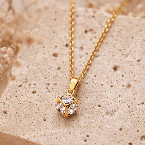 Dainty 18k Anti Tarnish Zircon 3D Square Diamond Pendant Non Fading Jewellery (40+5cm)