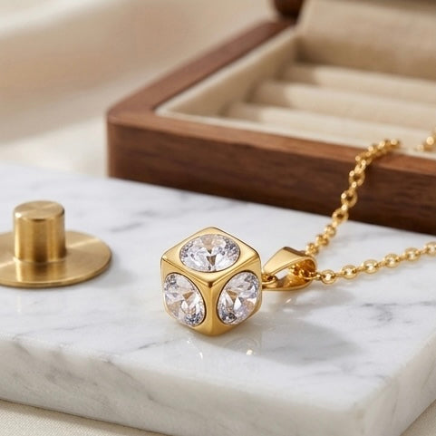 Dainty 18k Anti Tarnish Zircon 3D Square Diamond Pendant Non Fading Jewellery (40+5cm)
