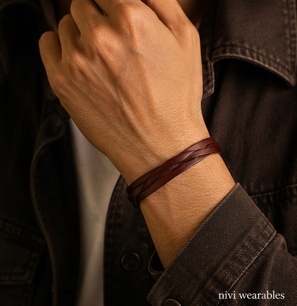 Crossing Band Design Leather Bracelet