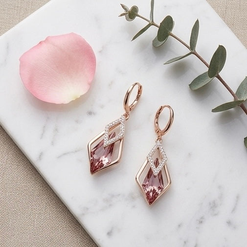 Diamond shaped Earrings ￼