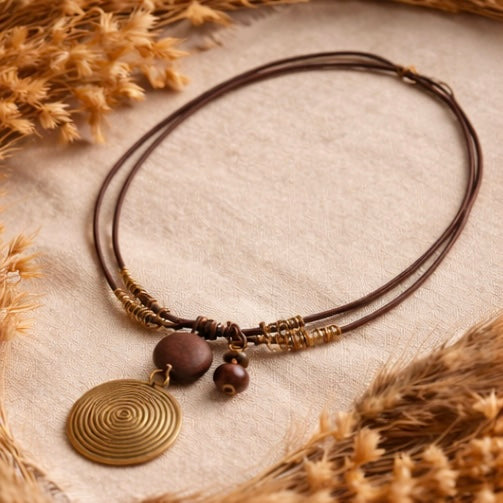 Circle Metal Pendant Necklace