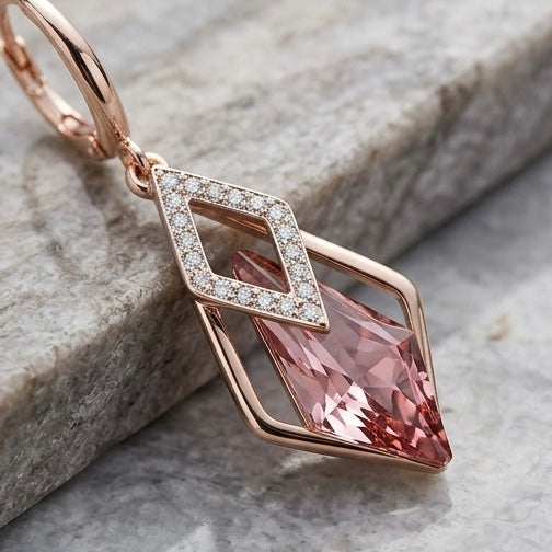 Diamond shaped Earrings ￼