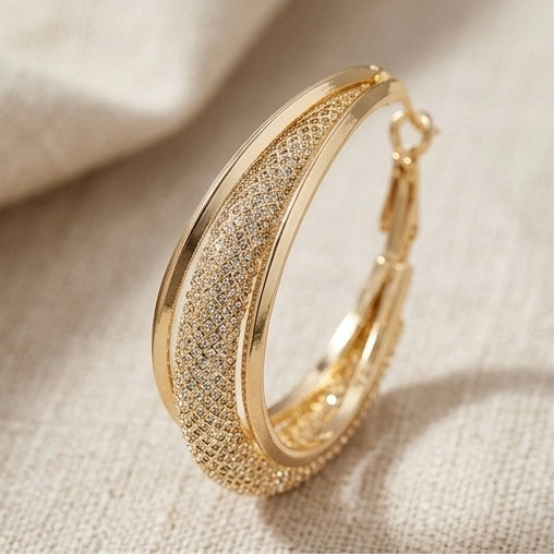 Round Hallow Earrings