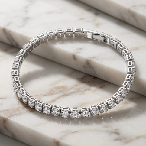 Luxury Tennis Bracelets (18cm) (with 4mm Diamonds)