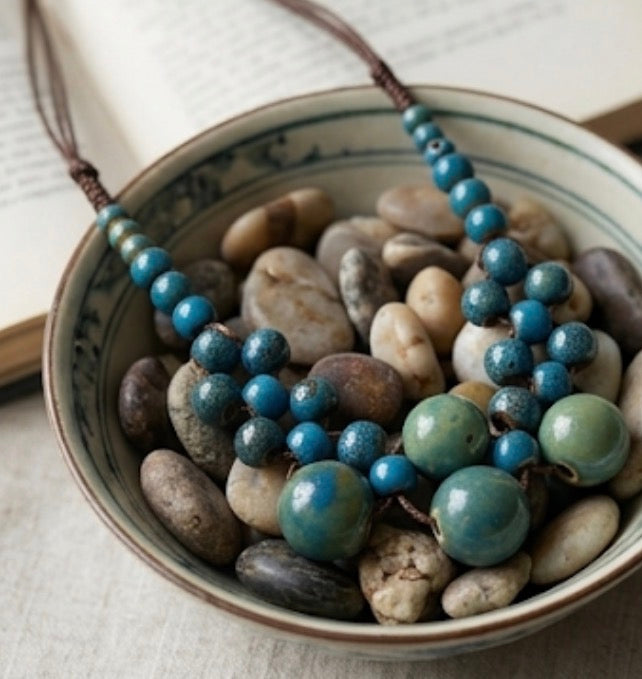 Bubble stone pendant necklace