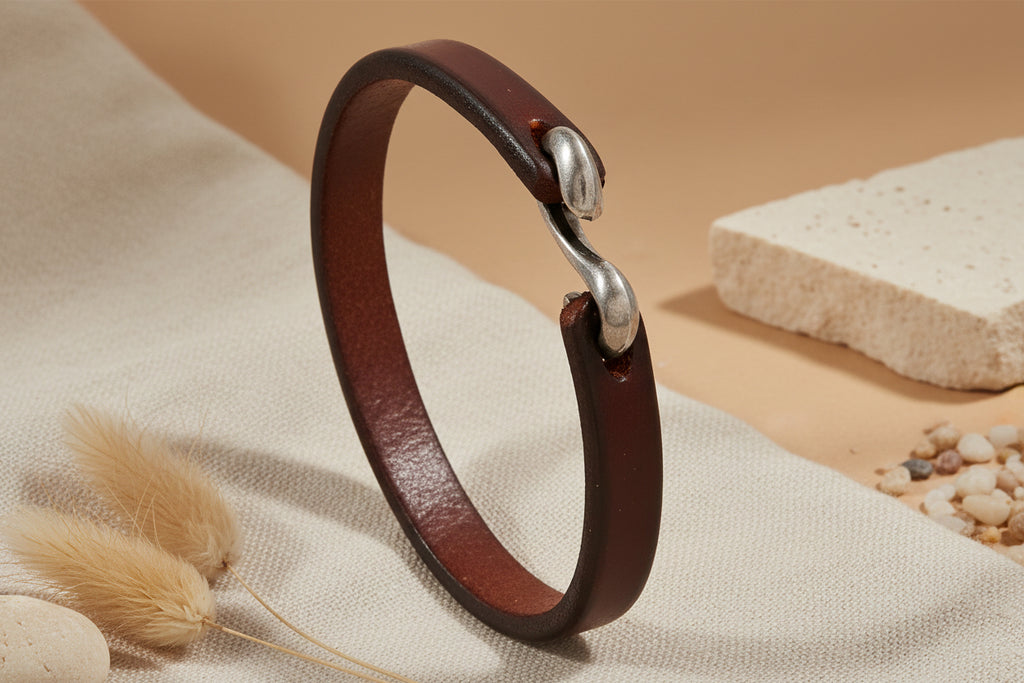 Vintage Minimalist Leather Band (20-21cm)