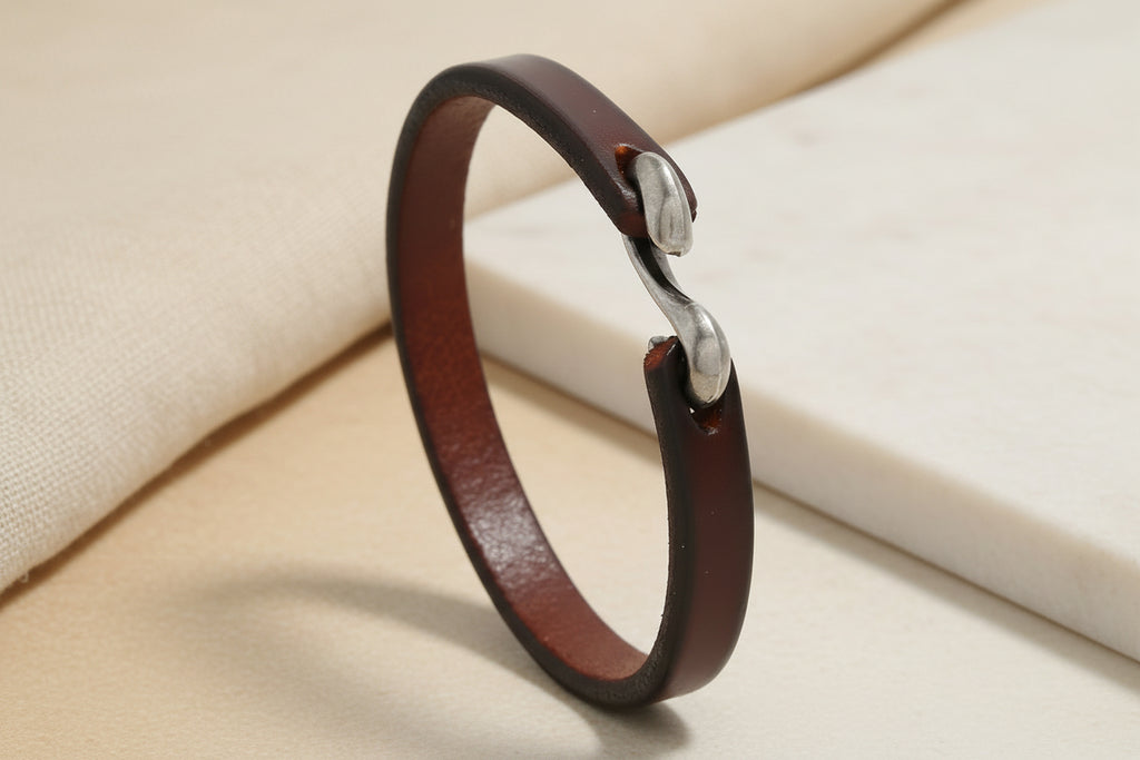 Vintage Minimalist Leather Band (20-21cm)
