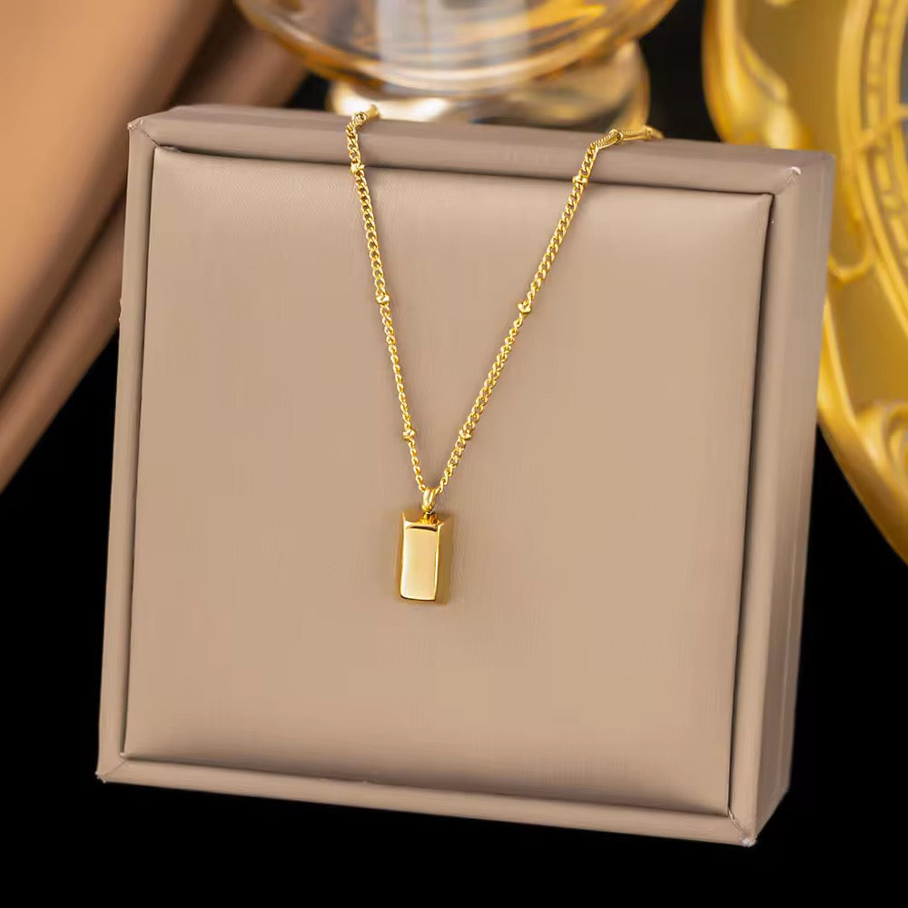 Rectangle Bar Pendant with Necklace